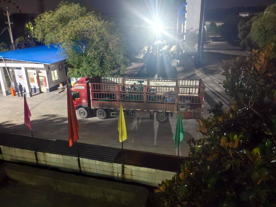 ѹ�˻����ң��������������ĥ����ѡ���豸